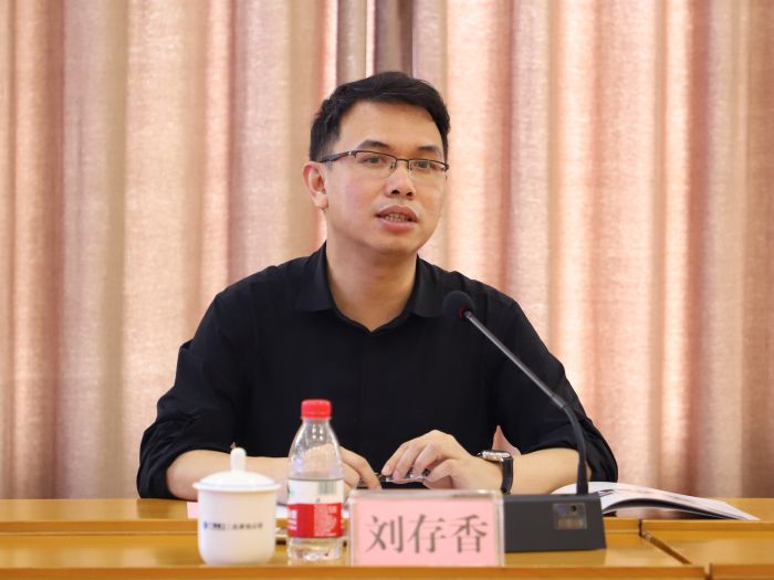 劉存香講話。李立云 攝.jpg